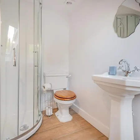 2 Bed In Kendal Oc-sz590 Staveley (Cumbria)